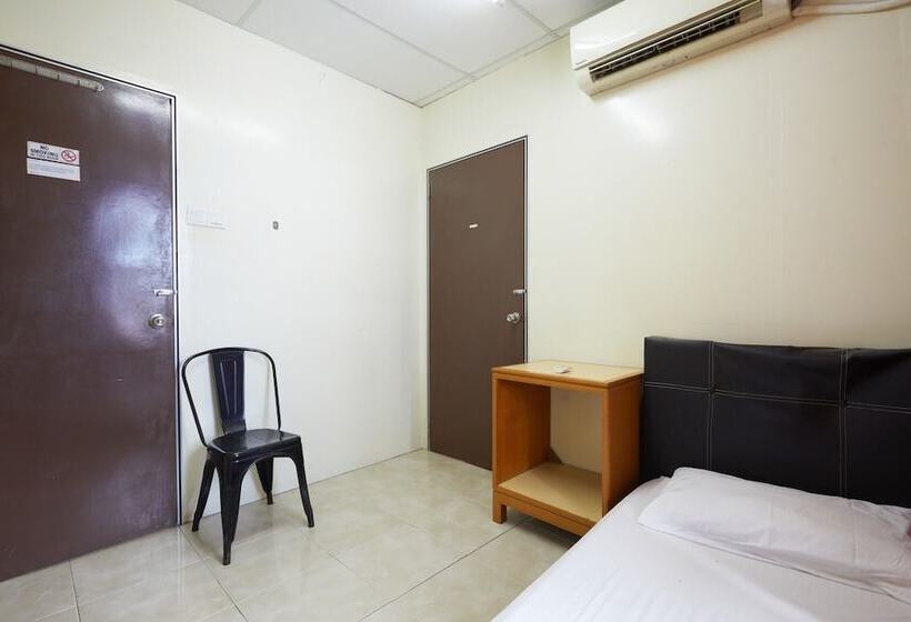 חדר סטנדרד יחיד חדר אמבטיה משותף, Meera Heritage Motel