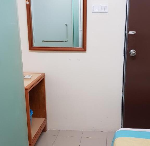 חדר סופריור יחיד, Meera Heritage Motel