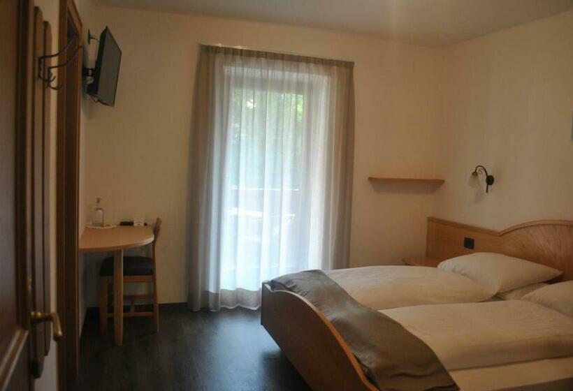 발코니 수피리어 룸, Garni Walter