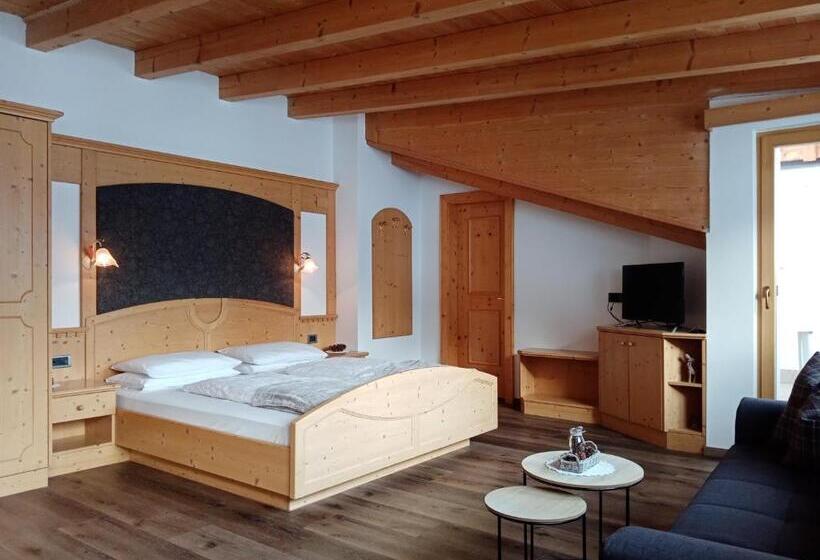 스탠다드 발코니 스튜디오, Garni Walter