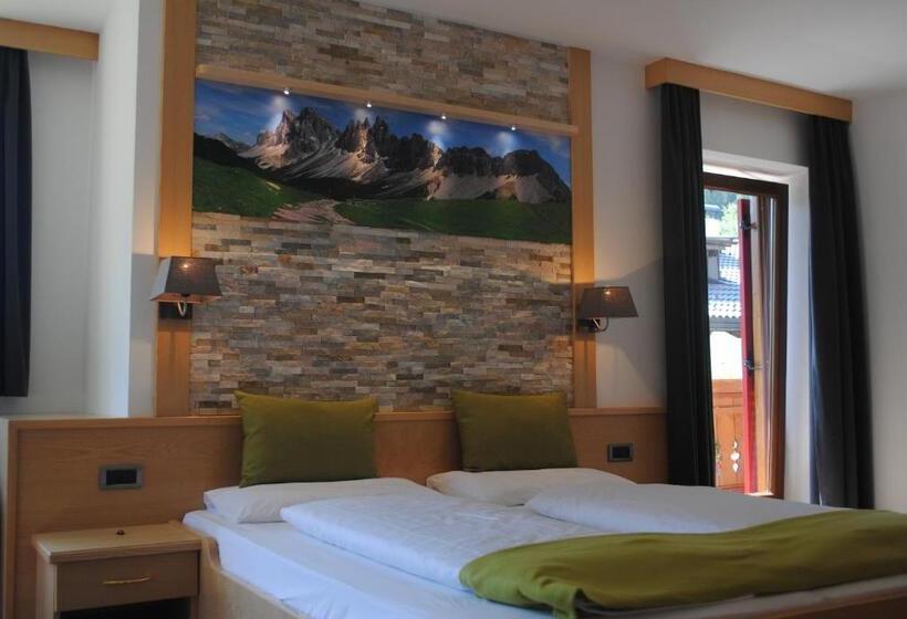 주니어 스위트 발코니, Garni Walter