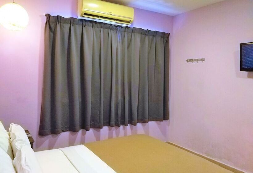 Quarto Estandar, Jelai Mentakab