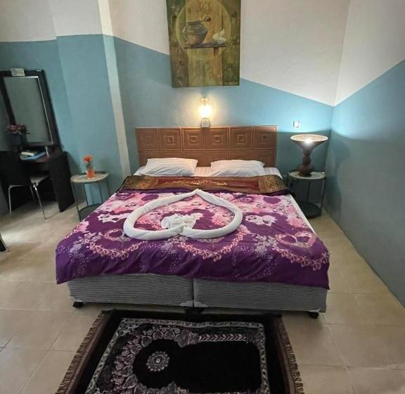 スーペリアールーム, San Antonio Beach Guesthouse & Restaurant