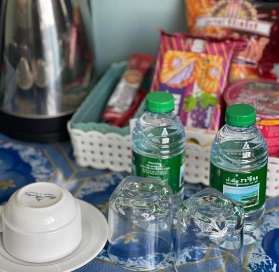 スタンダードトリプルルーム, San Antonio Beach Guesthouse & Restaurant