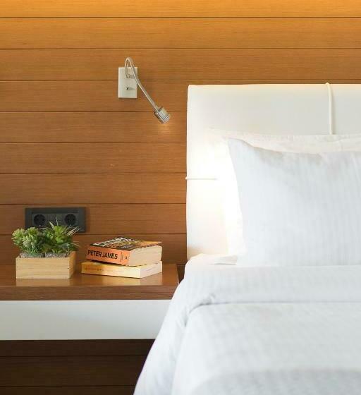 디럭스 룸, San Panteleimon