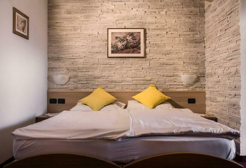 スタンダードルーム, Sonne Sole