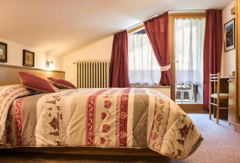 ペントハウスルーム, Sonne Sole