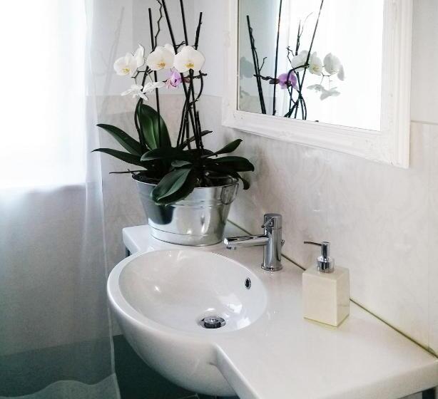 スタンダードトリプルルーム, Lange