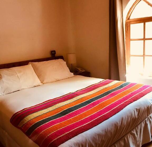 スタンダードルーム, La Aldea