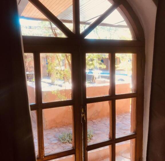 スタンダードルーム, La Aldea