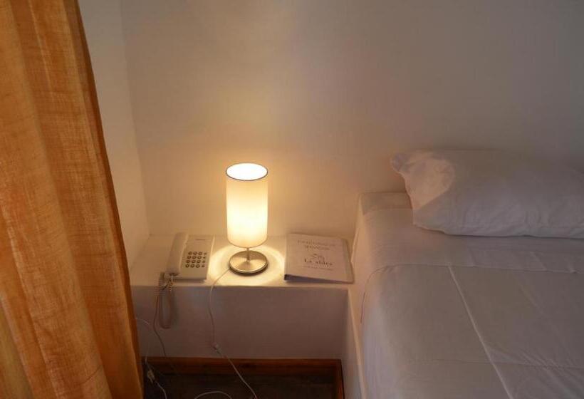 スタンダードルーム, La Aldea