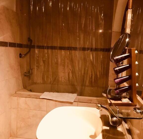 スタンダードルーム, La Aldea