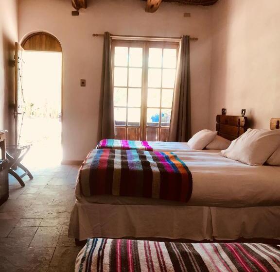 غرفة قياسية ثلاثية, La Aldea