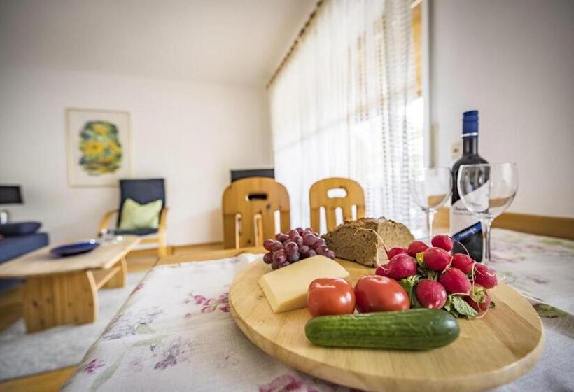 Апартаменты 1 Спальня с Видом, Landhaus Weiß