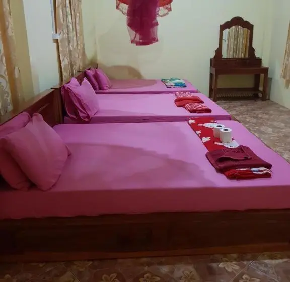 スタンダードトリプルルーム, Psk Vimean Koh Rong Guesthouse