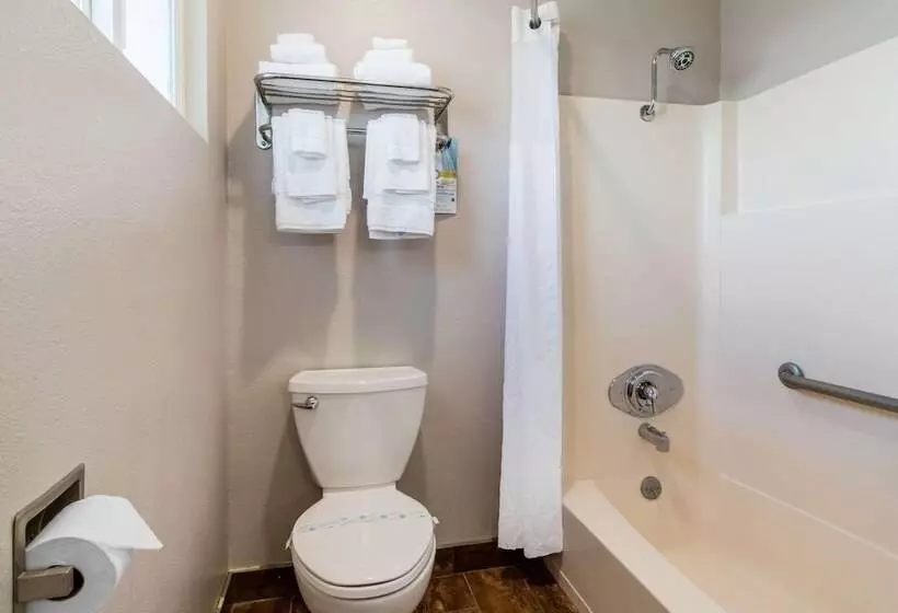 اتاق استاندارد, Bayside Inn & Suites Eureka