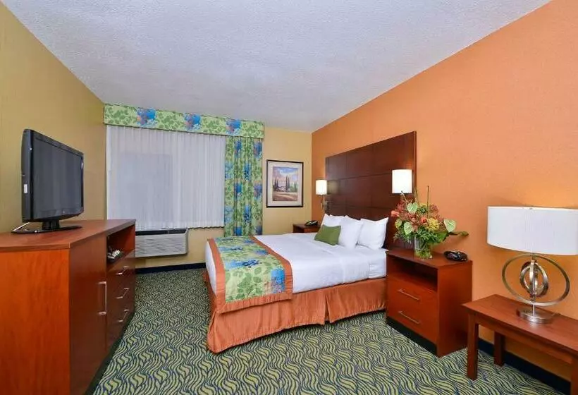 اتاق استاندارد با تخت بزرگ, Best Western Plus Fresno Inn
