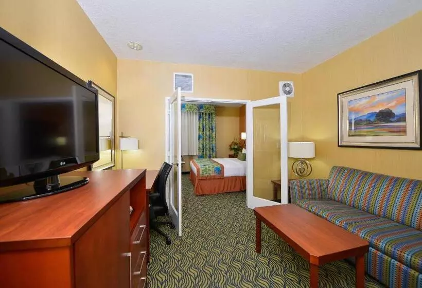 سوئیت با تخت بزرگ, Best Western Plus Fresno Inn