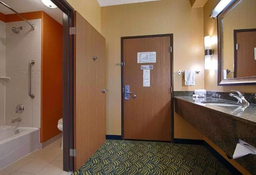 اتاق استاندارد برای معلولان, Best Western Plus Fresno Inn