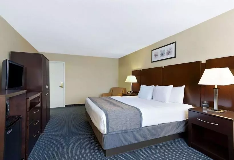 اتاق لوکس, Hampton Inn Manchester Downtown