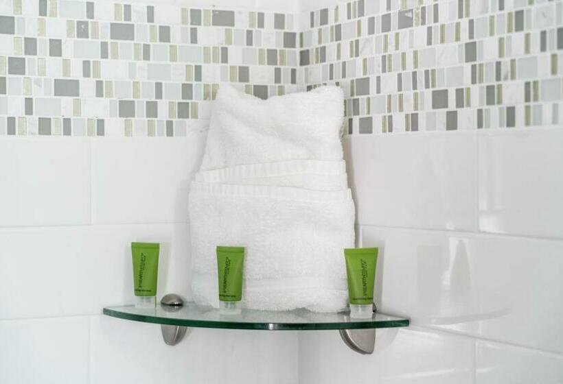 جناح غرفتين نوم, Rainbow Bend Resort