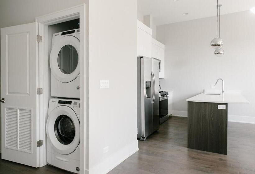 Apartamento 3 Dormitórios, Sonder Greektown