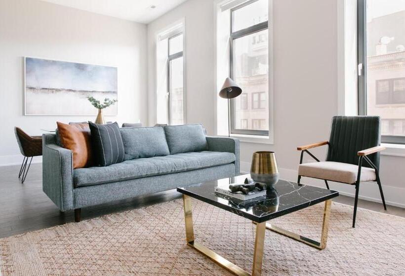 شقة 3 غرف, Sonder Greektown