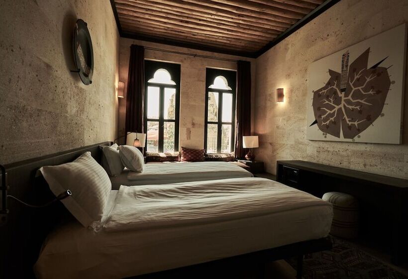 اتاق لوکس, Carus Cappadocia