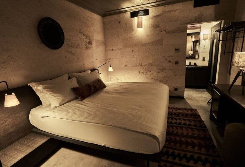 اتاق سوپریور, Carus Cappadocia