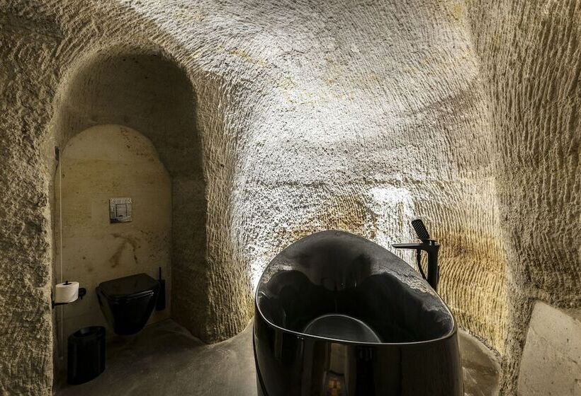 سوییت, Carus Cappadocia