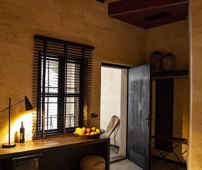 اتاق لوکس, Carus Cappadocia