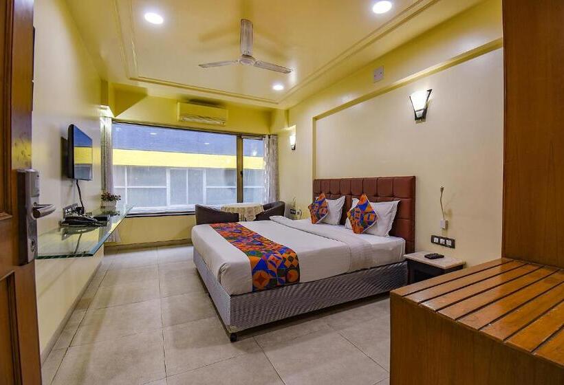 豪华房间, Fabhotel Sr Wakad   Nr Mall Of Millenium