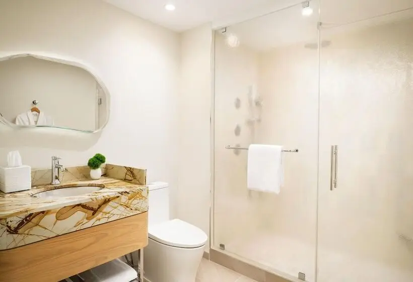 オーシャンビュースイート, Andaz Miami Beach Resort & Spa