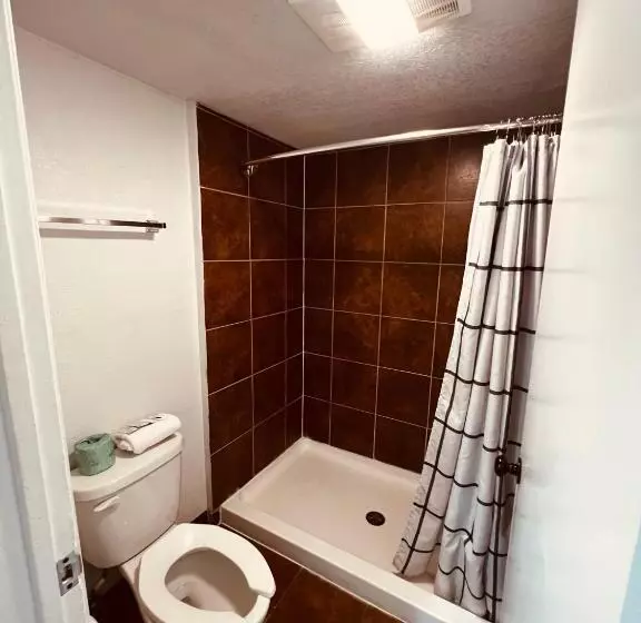 Standard-huone King-vuode, Econo Lodge Inn & Suites Downtown San Antonio Riverwalk Area