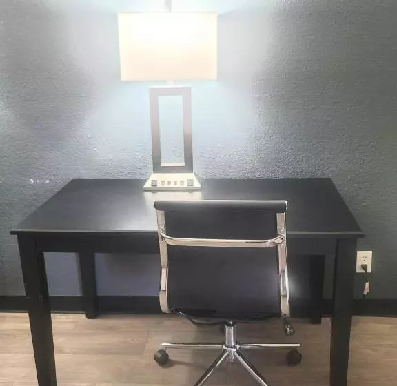 Sviitti King-vuode, Econo Lodge Inn & Suites Downtown San Antonio Riverwalk Area