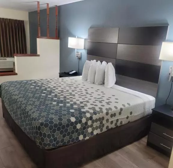 Sviitti King-vuode, Econo Lodge Inn & Suites Downtown San Antonio Riverwalk Area