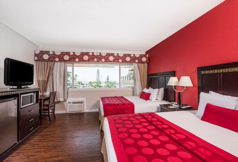 Номер Стандарт 2 Двуспальные Кровати, Ramada By Wyndham San Diego Airport