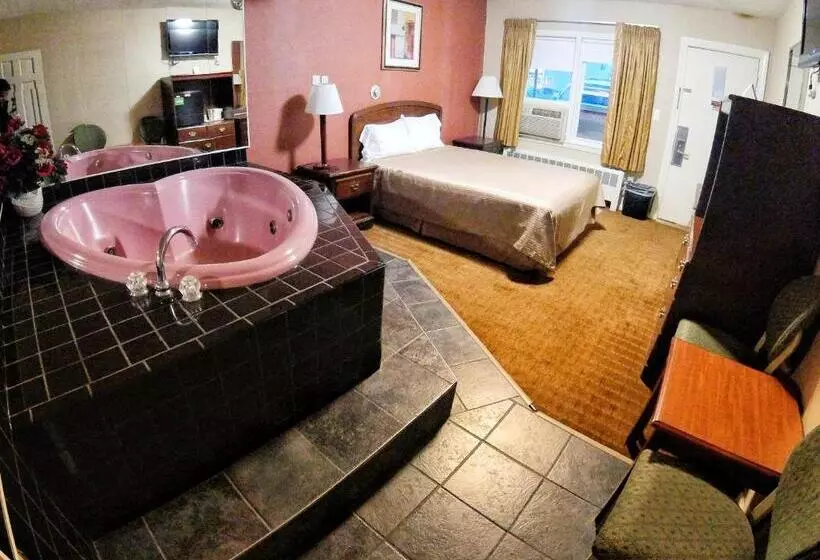 ハイドロマッサージバス付きスイート, Red Carpet Inn West Springfield