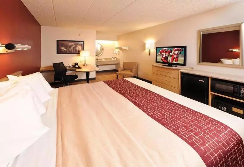キングサイズベッドのスーペリアルーム, Red Roof Inn Detroit  Warren