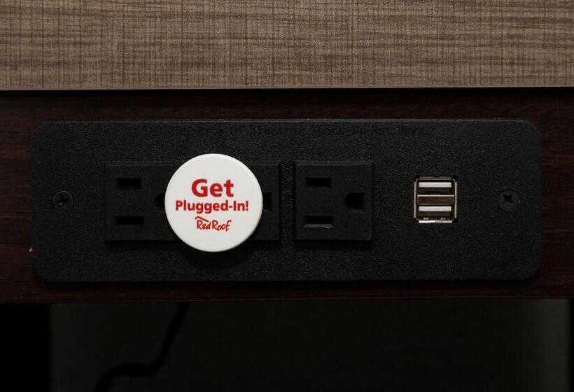 غرفة قياسية لذوى الاحتياجات الخاصة, Red Roof Inn Plus+ & Suites Naples Downtown 5th Ave S