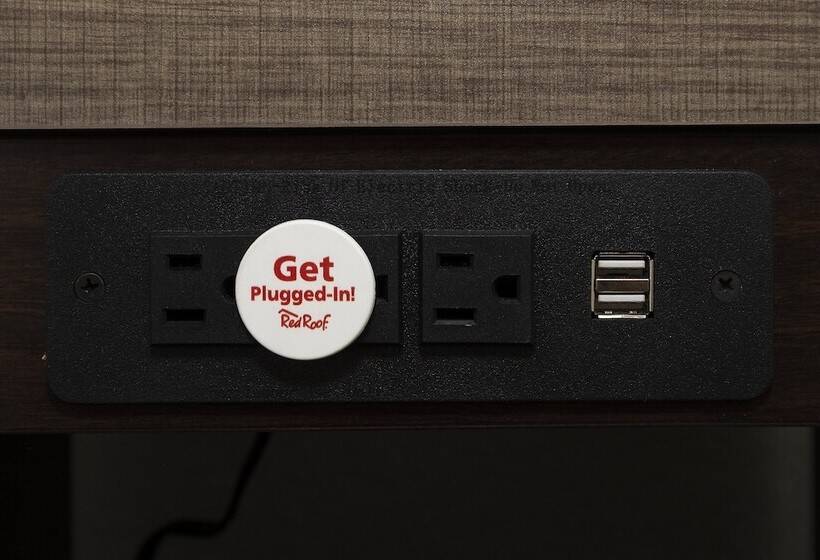 غرفه قياسيه سريرين مزدوجين, Red Roof Inn Plus+ & Suites Naples Downtown 5th Ave S