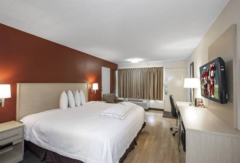 غرفة بريميوم, Red Roof Inn Plus+ & Suites Naples Downtown 5th Ave S