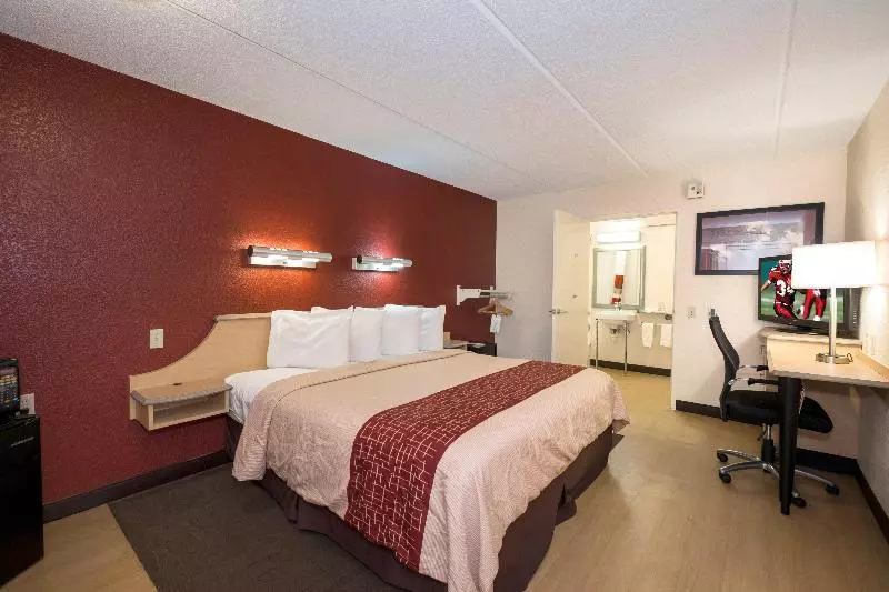 キングサイズベッドのスーペリアルーム, Red Roof Inn West Monroe