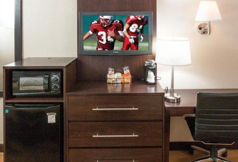 חדר סופריור עם מיטת קינג, Red Roof Inn Plus+ Ann Arbor   U Of Michigan North