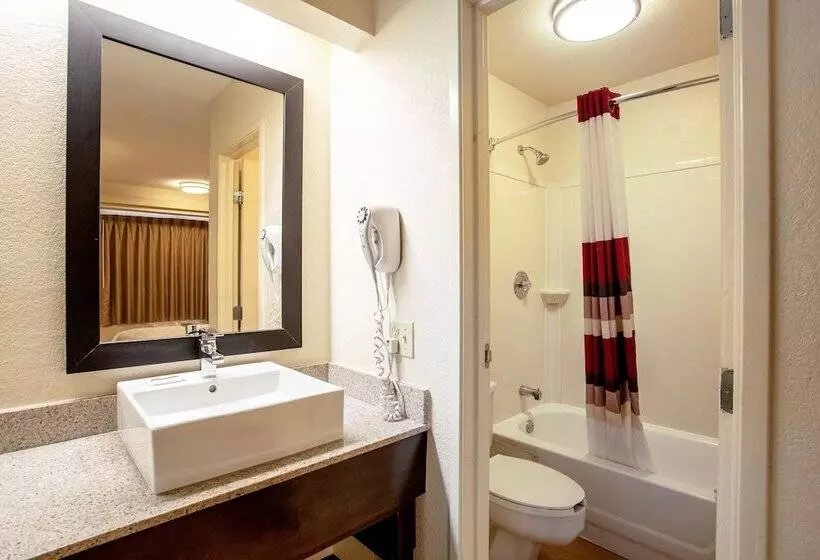 キングサイズベッドのスーペリアルーム, Red Roof Inn Plus+ Baltimore Washington Dc/bwi Airport
