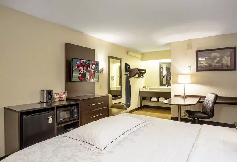 キングサイズベッドのスーペリアルーム, Red Roof Inn Plus+ Baltimore Washington Dc/bwi Airport