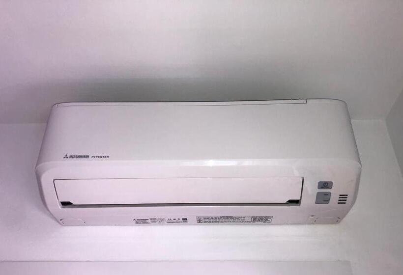 اتاق استاندارد با بالکن, New Click & Room