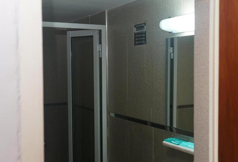 스탠다드 트리플 룸, Garden