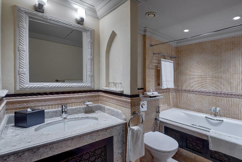 سوییت لوکس, Holiday Inn Guiyang City Center, An Ihg