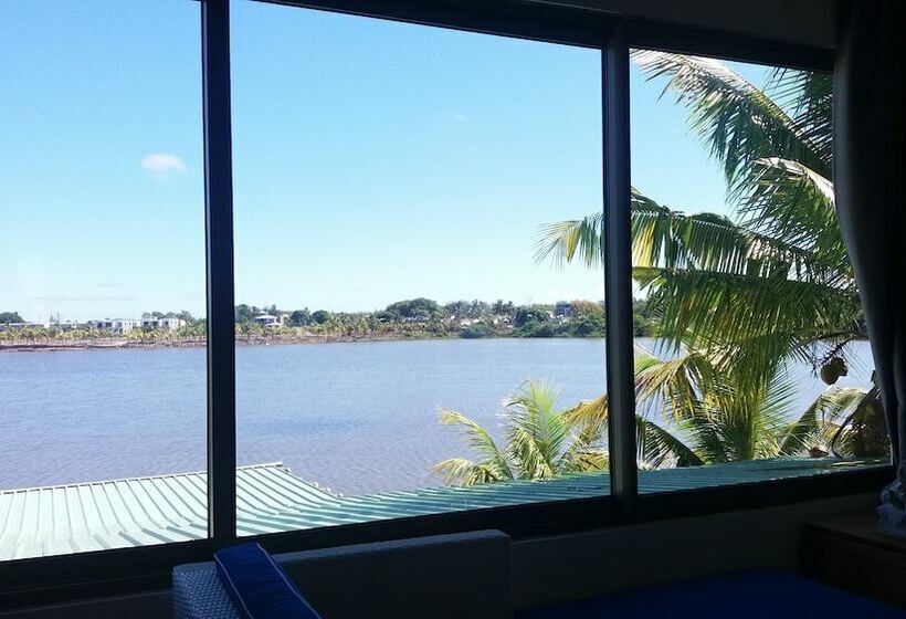 اتاق استاندارد با تخت بزرگ, Horisun